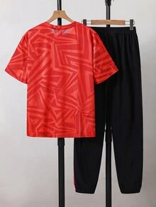 SHEIN 青少年男孩 2件組休閒短袖上衣與長褲套裝，運動風街頭穿搭 - 紅色 - 查看 3