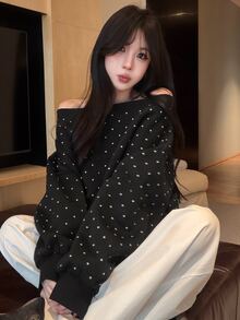 DAZY Sweatshirt Wanita Longgar Berlapisan Termal dengan Cetakan Huruf Personalisasi, Cocok untuk Musim Gugur - Hitam - View 1