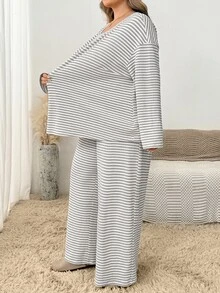 SHEIN CURVE+ Plus Size Striped Long Sleeve Top And Pants 2-Piece Set, Casual Vacation Outfit, Women's Autumn Casual Set - Apricot - View 3