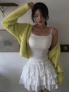 DAZY 女款純色寬鬆短版V領長袖休閒度假春秋針織開襟衫 - 綠色 - 查看 4