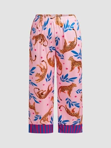Chillnights Set Piyama Atasan dan Celana Kancing Tunggal Motif Leopard untuk Wanita Ukuran Besar - Berwarna merah muda - View 4