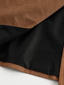 Manfinity RebelGame 男士梭織修身休閒無袖西裝背心，適合春夏穿著 - 棕色 - 查看 5