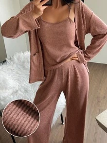 DAZY طقم ملابس منزلية نسائي من 3 قطع بتصميم بسيط بلون موحد مع روب مخملي وكاميول وبنطال طويل لفصلي الربيع والخريف والشتاء - وردي المرجاني - مشاهدة 5