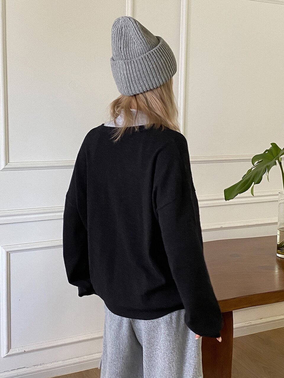 Women's 2-Piece Sweater Set: Fitted Semi-High Neck Tank Top And Loose Deep V-Neck Long Sleeve Sweater, Casual Streetwear Vacation Autumn/Winter