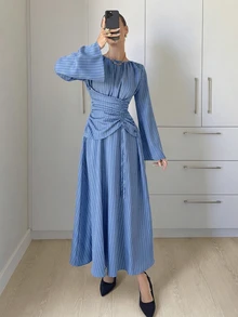 Siren Gaze 女款條紋圓領長袖抽繩腰休閒洋裝 - 藍色 - 查看 1