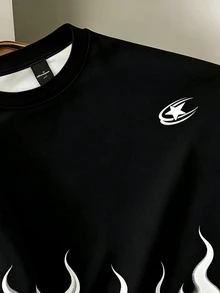 Manfinity Hypemode Men's Summer Casual Colorblock Flame Print T-Shirt - Black and White - View 3