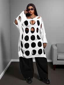 Maweii Plus Size Women's New Grey Asymmetric Shoulder Hollow Out Long Cover-Up, Loose Fit, Unique Hollow Design, Asymmetric Shoulder Cut, Sexy Outerwear Cover-Up, Street Style Vibe, Niche Personality, Summer Loose Slimming Mid-Length Hollow Out Cover-Up Dress - White - View 4