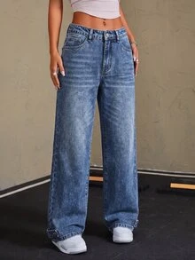 SHEIN Celana Jeans Denim Wanita Kasual Sehari-hari dengan Potongan Lebar, Dilengkapi Saku dan Kancing - Medium Wash - View 1