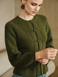 Arave Women's Sweater Top Slim Fit Waist Defining Chinese Frog Buttons Round Neck Ribbed Texture Retro Elegant Old Money Green Fall Clothes For Women Sweate - Army Green - View 3