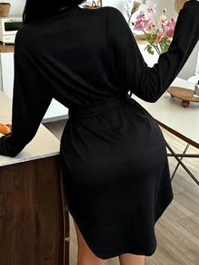 SHEIN 休閒舒適條紋印花大尺碼睡袍 - 黑色 - 查看 2