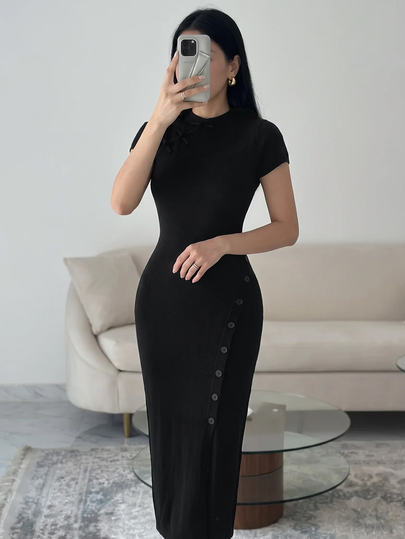 Modelyn Chinese Style Elegant Short Sleeve Slim Fit Flattering Asymmetrical Front Opening Waist-Cinching Cheongsam Frog Button Knit Dress