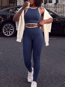 Rovax Setelan Olahraga Wanita: Tank Top Pendek dan Legging - Navy Blue - View 2