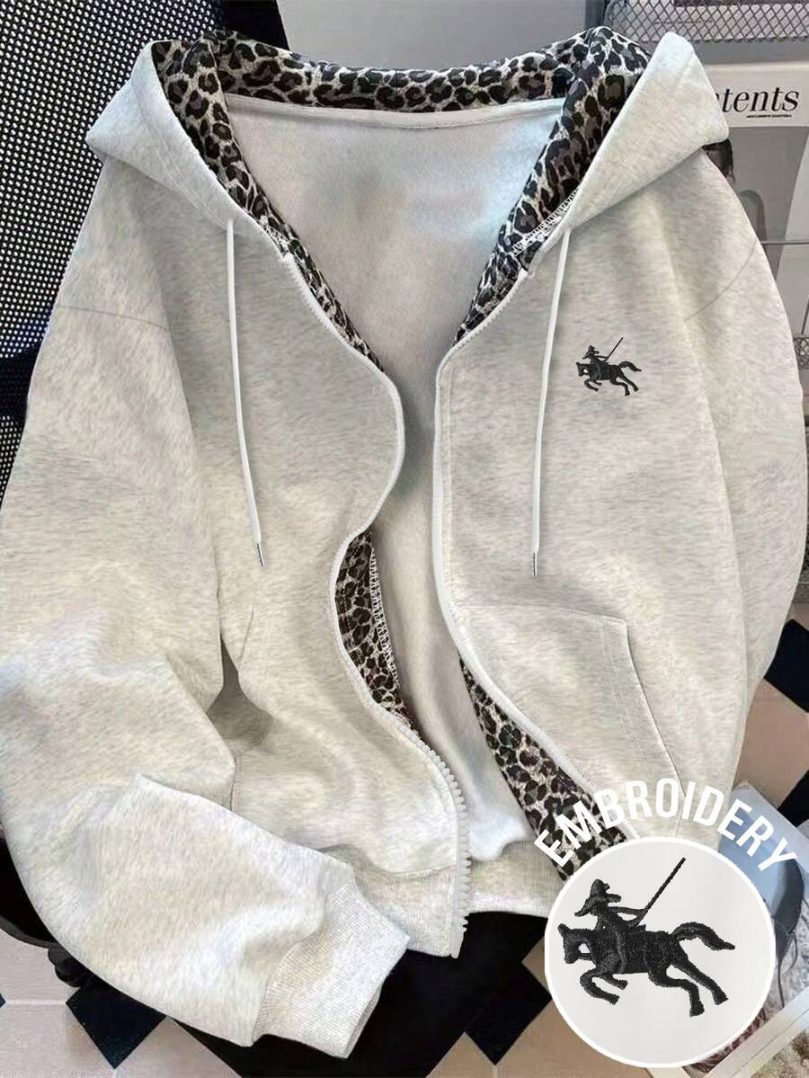 Resyla Women's Knight Graphic Drawstring Hooded Long Sleeve Sweatshirt For Daily Wear - Multicolor - View 1
