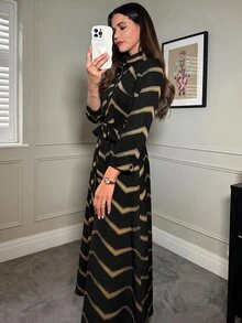 SHEIN Clasi 女款優雅金色長版襯衫洋裝，適合黑金配色正式晚宴、晚會、派對及正式場合，秋冬穿著 - 彩色 - 查看 2