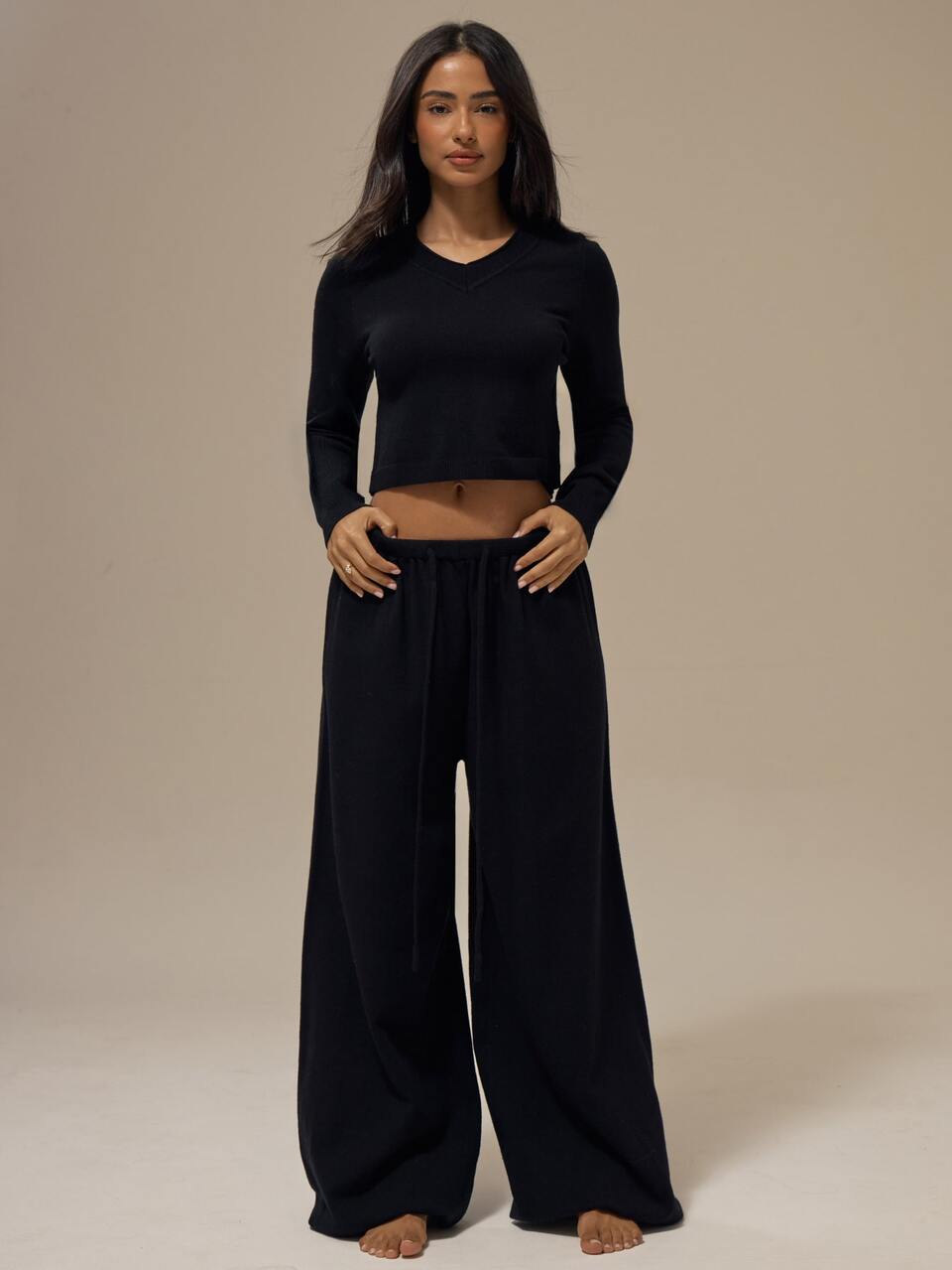 Black Ribbed V Neckline Deep Banded Hem Fitted Long Sleeve Cropped Jumper Top