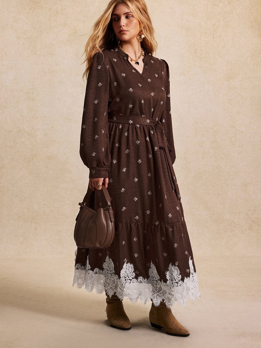 Écloséra Curve Plus Size French V-Neck Long Sleeve A-Line Dress With Lace Hem