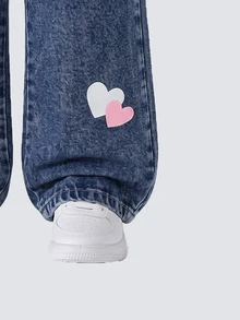 SHEIN Girls' Denim Jeans, All-Season New Style, Cute & Playful Design, Deep Blue Washed Denim With Pink+White Contrast Heart Print And Snow Wash Effect, Fashionable Loose Straight Leg Wide-Leg Fit, Soft & Comfortable Fabric, Versatile For Daily Wear, Parties, Outings And More, All-Season New Girls' Denim Jeans - Dark Wash - View 5