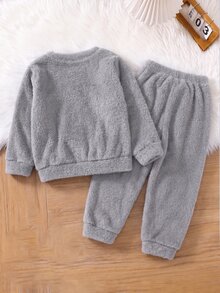 SHEIN 兒童男童休閒舒適字母刺繡圖案睡衣家居服長袖長褲套裝 2 件組，適合秋冬 - 淺灰色 - 查看 6