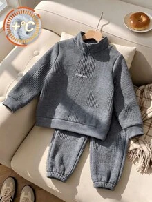 SHEIN 男童深灰色長袖立領套裝，抓絨內裡，紋理針織，觸感柔軟，時尚休閒，適合學校、外出、運動等多種場合 - 深灰色 - 查看 1