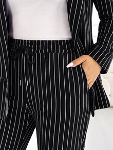 SHEIN Essnce 大尺碼時尚通勤條紋夾克與長褲兩件套 - 黑色 - 查看 5
