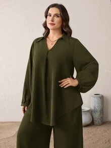 SHEIN Essnce طقم نسائي مقاس كبير بلون موحد، قميص بياقة وأكمام طويلة وبنطال واسع الساق، كاجوال من قطعتين للخروج والعطلات في فصل الخريف، باللون الأخضر الزيتوني - أخضر عسكري - مشاهدة 5