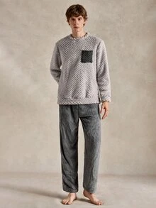 EverLounge Men's Autumn/Winter Fashion Minimalist Comfortable Double-Sided Fleece Jacquard Fabric Light Gray Contrast Color Patch Pocket Decor Loungewear Top - Light Grey - View 5
