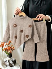 SHEIN Young Girls' Autumn/Winter New Casual T-Shirt Set, Front Coffee-Colored 3D Floral Decor Design, Asymmetrical Pullover High Neck Knitted Ribbed Brushed - Khaki - View 3