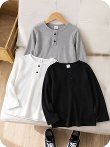 SHEIN 3件組兒童男童休閒舒適風紋理布料木紋細節鈕扣 Polo 衫圓領長袖 T-shirt 多件套裝 3 色各 1 件/組 適合居家休閒外出街拍玩耍 2 件套 - 彩色 - 查看 7