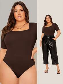 SHEIN BASICS 大尺碼純色圓領連身衣女款夏季穿搭 - 棕色 - 查看 1