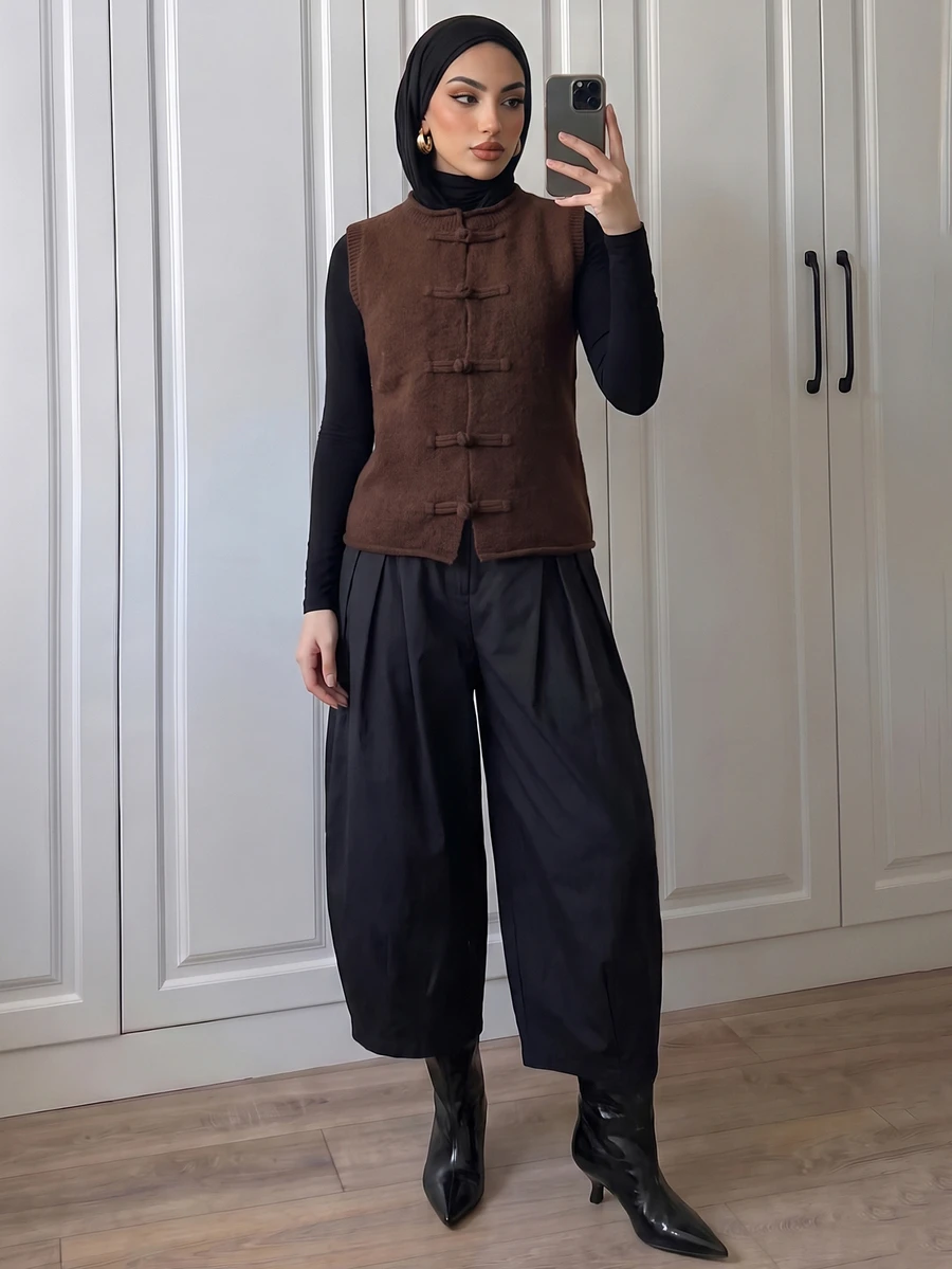 Elenzga كارديجان سترة نسائية بلون موحد مع تصميم أزرار على شكل ضفدع - بني - مشاهدة 1