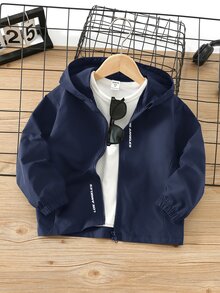 SHEIN 兒童小男孩休閒日常百搭舒適字母印花連帽寬鬆長袖薄款梭織外套 - 藏蓝色 - 查看 4