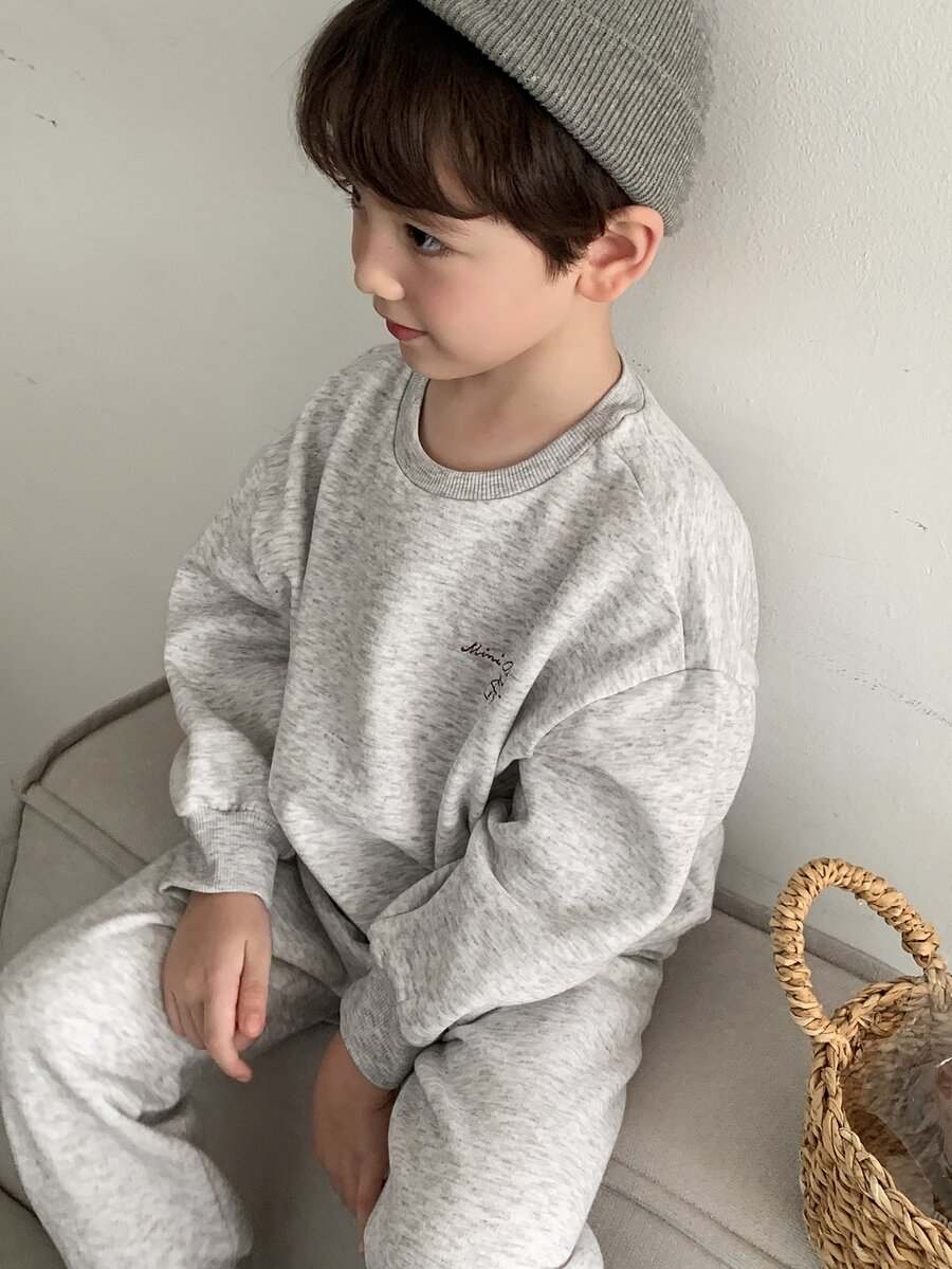 Dazy Kids Young Boy Gray Floral Embroidered Sweatshirt & Sweatpants Set Fall - Light Grey - View 1