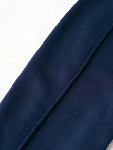 女童大童春秋冬季休閒兩件套，紐約字母印花立領衛衣與短褲套裝，保暖校園風適合日常穿著、上學、通勤、外出、散步、購物、旅行，可搭配夾克、背心、棉襖 - 藏蓝色 - 查看 6