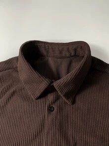 Manfinity Homme 男士復古風單排扣口袋襯衫 棕色 - 棕色 - 查看 4