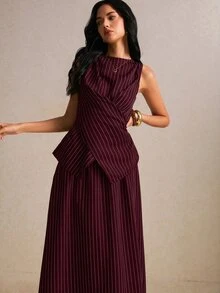 Poéselle Setelan 2 Potong Atasan Tank Top dan Rok Bergaris Elegan untuk Wanita untuk Beraktivitas di Luar Rumah - Burgundy - View 5