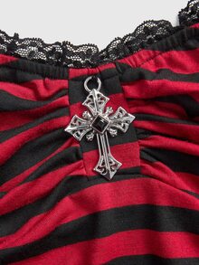 ROMWE Gothic Cross Pendant Romantic Lace Patchwork Ruched Fitted Women's Tank Top - Burgundy - View 3