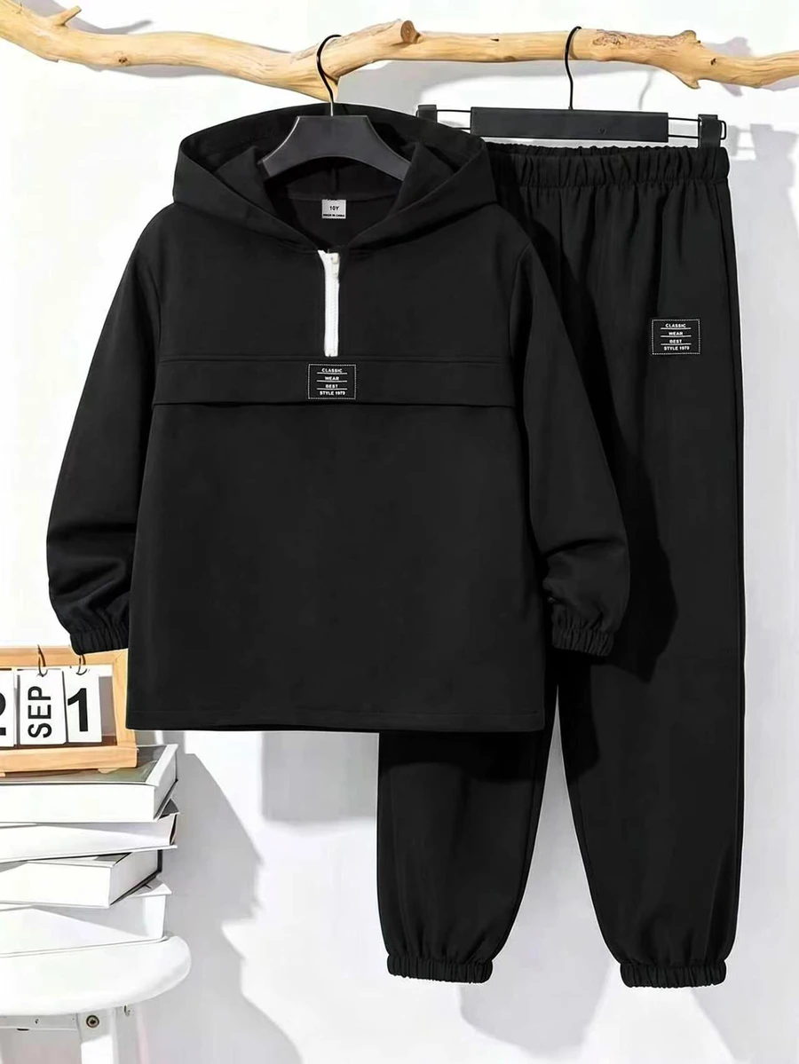 SHEIN 青少年男孩字母印花連帽衛衣與慢跑褲休閒套裝 - 黑色 - 查看 1