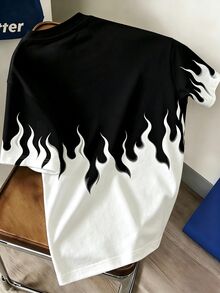 Manfinity Hypemode Men's Summer Casual Colorblock Flame Print T-Shirt - Black and White - View 2