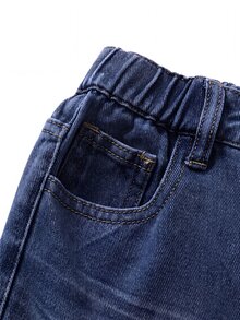 SHEIN 青少年男孩牛仔休閒街頭風日常都市街頭風格彈性腰破損直筒寬腿牛仔褲，適合學校假期，藍色，夏季 - 深色水洗藍 - 查看 3