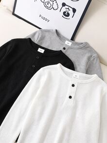 SHEIN 3件組兒童男童休閒舒適風紋理布料木紋細節鈕扣 Polo 衫圓領長袖 T-shirt 多件套裝 3 色各 1 件/組 適合居家休閒外出街拍玩耍 2 件套 - 彩色 - 查看 3