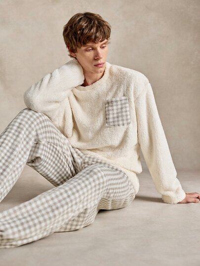 EverLounge Men's Autumn/Winter Minimalist Basic Fashion British Style Light Gray Small Plaid Flannel Print Loungewear Set
