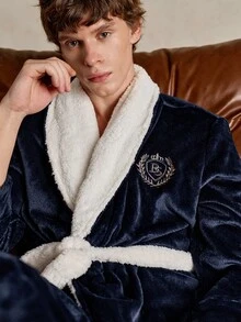 EverLounge Men's Autumn/Winter Fashion Navy Blue Contrast White Collar Left Chest British Style Embroidered Plush Robe - Navy Blue - View 7