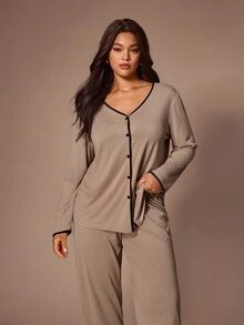 Lazeform Casual Minimalist Colorblock Trim Soft Comfortable Plus Size Pajama Set - Khaki - View 6