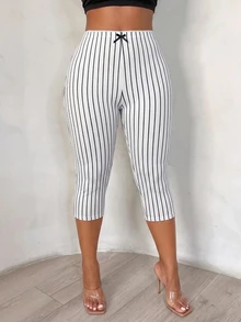 SHEIN SXY 大尺碼女款條紋休閒百搭日常旅行七分褲 - 白色 - 查看 4