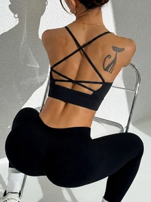 SHEIN Sovereign Charm 肩帶露背休閒極簡運動內衣，適合健身 - 黑色 - 查看 4