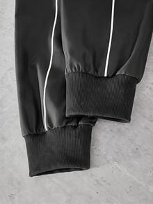 Vacaura American Street Racing Style Line Hooded Jacket, Zipper Hooded Outerwear, Curved Contrast Stitching Design, Short Loose Fit Snug Fit Versatile, Suitable For All Body Types; Full Zipper Closure Flexible Styling, Suitable For Daily, Street, Spring/Autumn Single Wear, Early Winter Layering - Grey - View 5