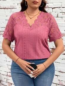 SHEIN Clasi 大尺碼女款對比色蕾絲V領短袖休閒T恤 - 粉色 - 查看 4