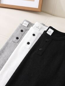 SHEIN 3件組兒童男童休閒舒適風紋理布料木紋細節鈕扣 Polo 衫圓領長袖 T-shirt 多件套裝 3 色各 1 件/組 適合居家休閒外出街拍玩耍 2 件套 - 彩色 - 查看 4