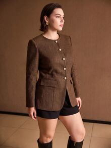 MOTF PREMIUM JAKET MUSIM DINGIN WANITA UKURAN BESAR ELEGAN DENGAN KANCING TUNGGAL, BAGIAN DEPAN TERBUKA, DAN PINGGANG YANG DISEMPURKAN - Coklat - View 6
