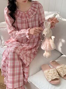 SHEIN 1pc Girls' Korean Sweet Princess Style Pink Plaid Ruffle Loose Comfortable Long Sleeve Dress Nightgown, Spring/Autumn - Pink - View 1